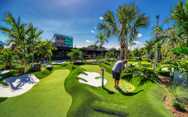 Swing into Fun: Tiger Wood’s POPstroke Arrives at Broadway at the Beach!